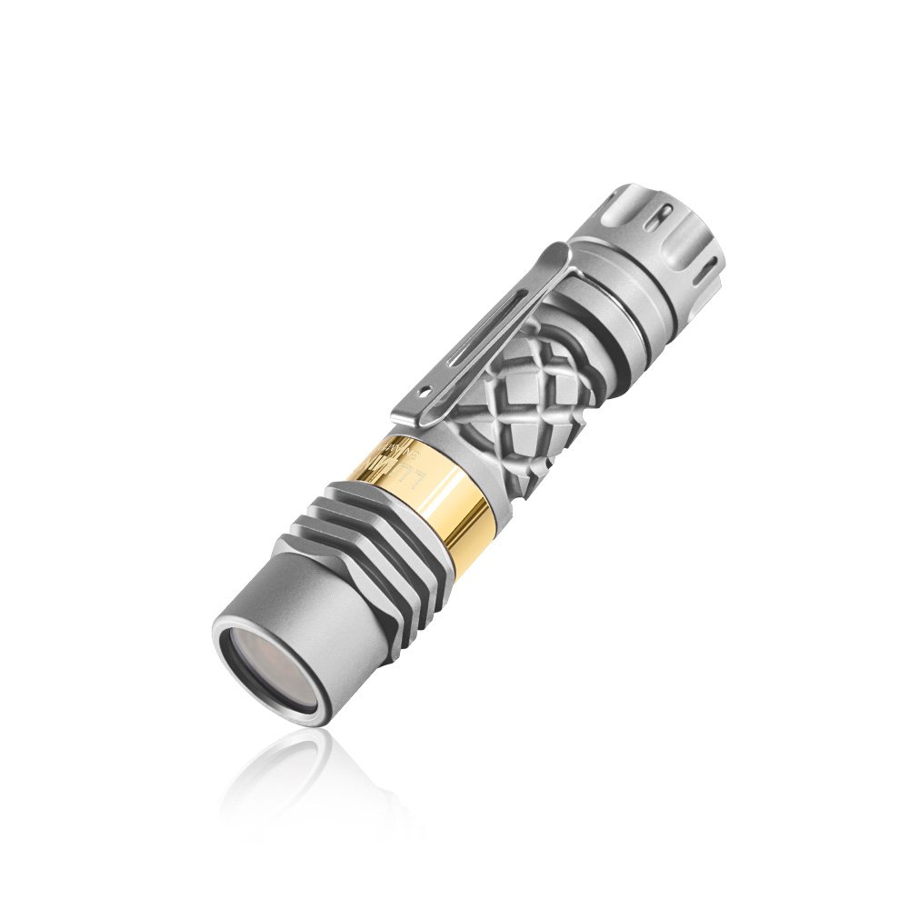 Lumintop's tweet photo. Lumintop Ant Man titanium LEP flashlight, two modes plus strobe,max 300 lumens and up to 700 meters throw. Runs on 1 X 14500 Li-ion cell, complete size,easy to carry. #lumintopflashlight #lumintopantman #lumintoplighting #lumintoplep #lepflasglight #edcflashlights https://t.co/Kur5vAwD4C