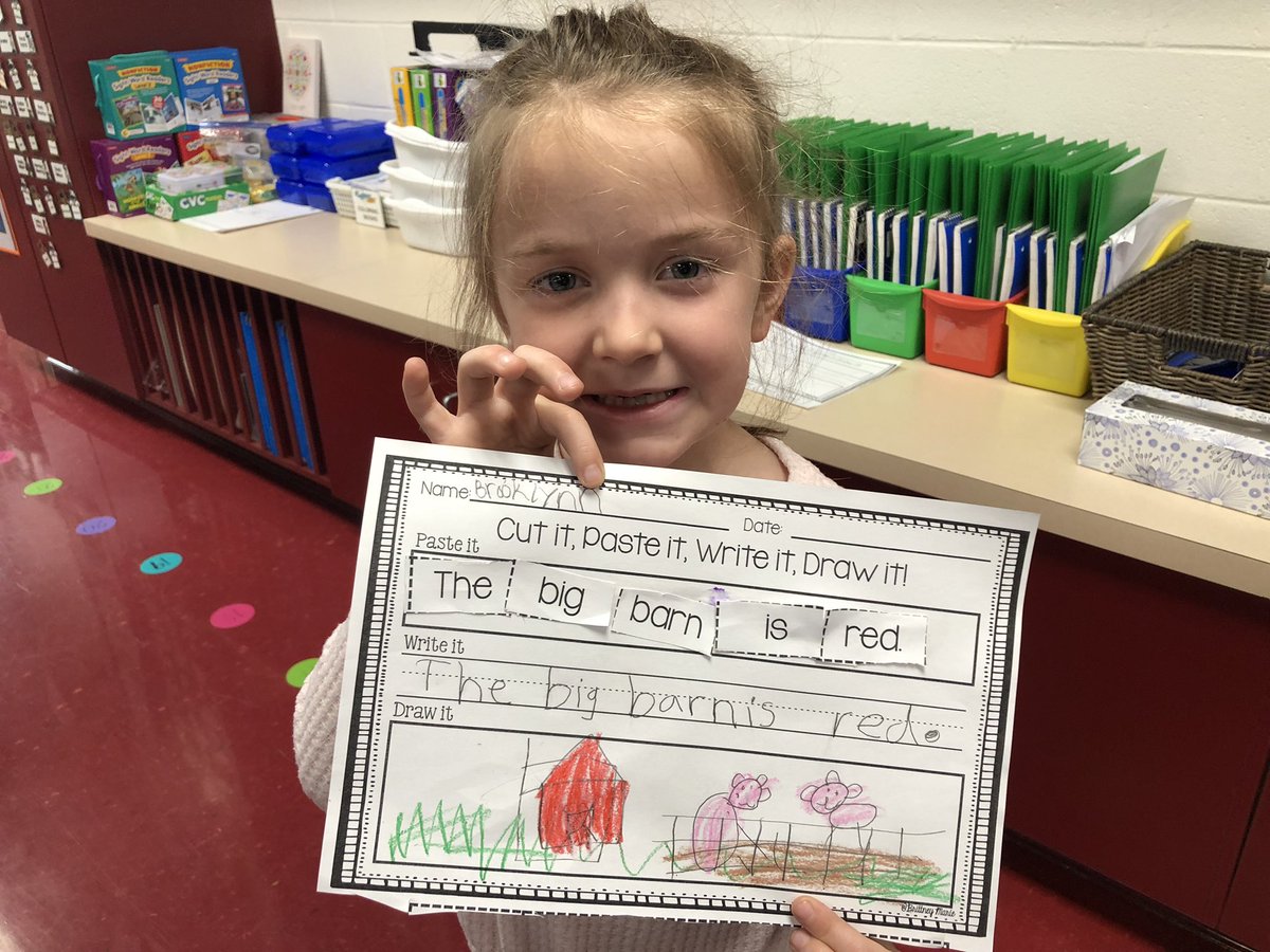 Sentence Scramble experts! <a href="/NSDCarver/">Carver Elementary</a> #tweetingtuesday