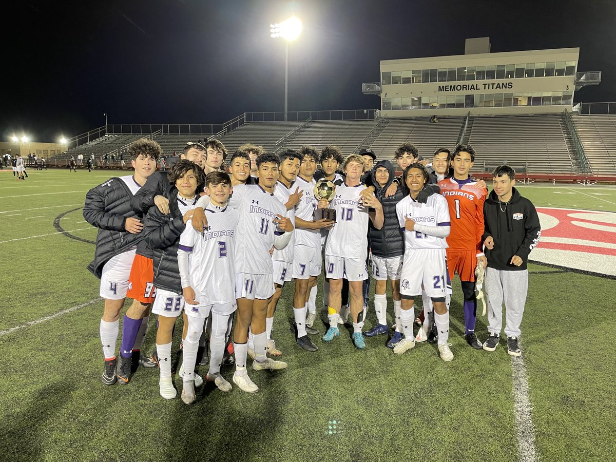 DonSandell's tweet photo. Congrats to Tate on a nice ending to his high school soccer careerโฆ He earned District MVP and just found out today he made First Team All Region! #pngproud #birdsup #UTSAfbl https://t.co/AudKYwyhQr