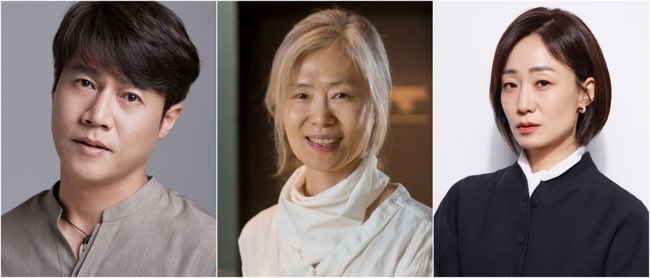 #ParkHoSan, #YeSooJung and #KimSooJin confirmed to lead MBC new drama <#HuntingWildBoar>, a mystery thriller depicts a missing case takes place on the day of a wild boar hunt in an ordinary village and the secrets of the villagers surrounding it are drawn one by one.