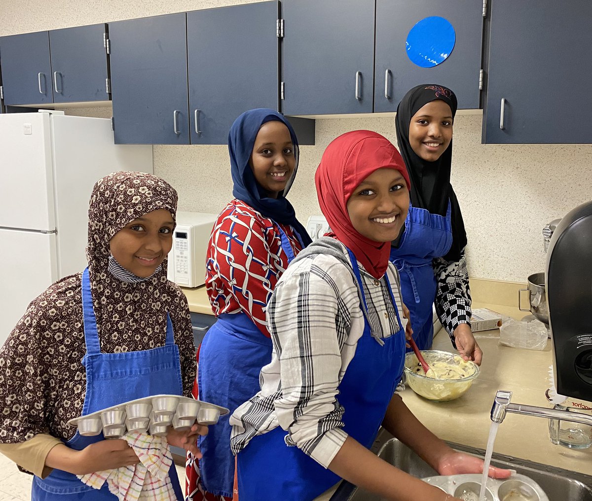 EGFAdamsApples's tweet photo. We practiced following directions and making blueberry muffins today… kids did great! #cmspride #egfcms #EGFpride https://t.co/4VVikxl3Nr