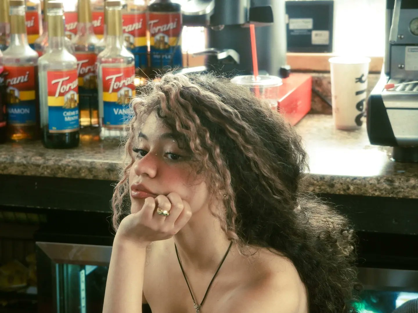 3 pic. A day in the life of a bikini barista has been so fun to be a part of. Waking up at 2:30 am, covering our faces in rhinestones and putting on lingerie. Clocking in before the sun is even risen. 5 am glitter lattes while Doja Cat plays. It is paradise to me. @spicymarii https://t.co/ywSDUr1W6f