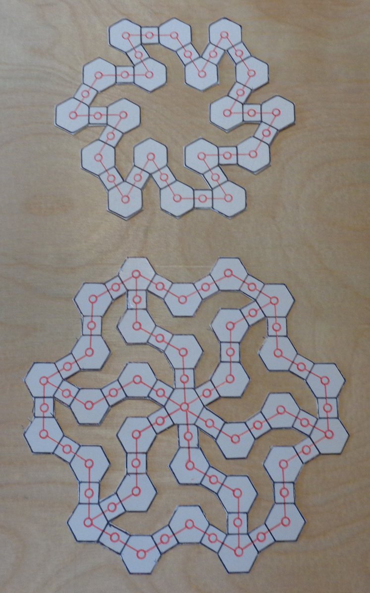 AlbertPCarpent1's tweet photo. More mono- and polycyclic graphs. #graphtheory #structuralgraphtheory #geometry #STEM #cyclicgraphs #networktheory #networkscience https://t.co/VzKAH1LjIy