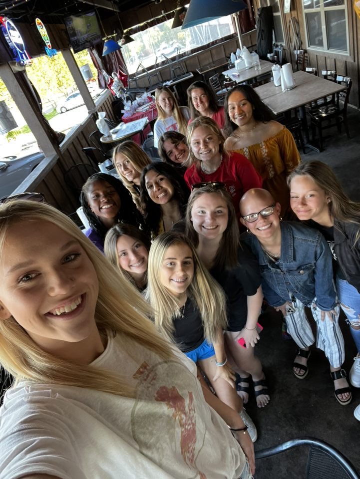 NE_LadyTSoccer's tweet photo. Had the best time celebrating the 2021-2022 Season with these girls! Looking forward to 2022-2023 tryouts on May 16-17th! https://t.co/ActCXx9OsJ