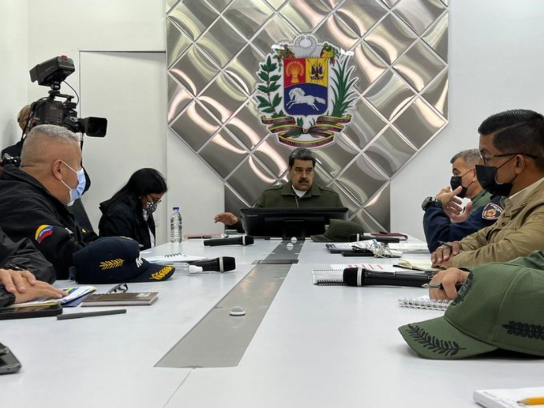 Pdte. <a href="/NicolasMaduro/">Nicolás Maduro</a> ordenó restituir las viviendas de todas las familias que han sido afectadas por las lluvias en las últimas horas.