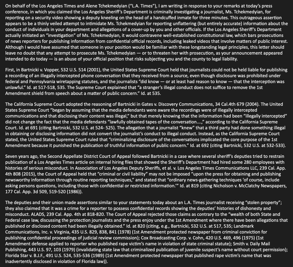 oliverdarcy's tweet photo. Here’s the full letter sent from Los Angeles Times’ general counsel to the LA Sheriff. LAT’s general counsel says if there is any attempt from the sheriff to search property/data of its reporters it will have broken law &amp; the paper will "seek every available remedy against you." https://t.co/ZENeLoKptQ