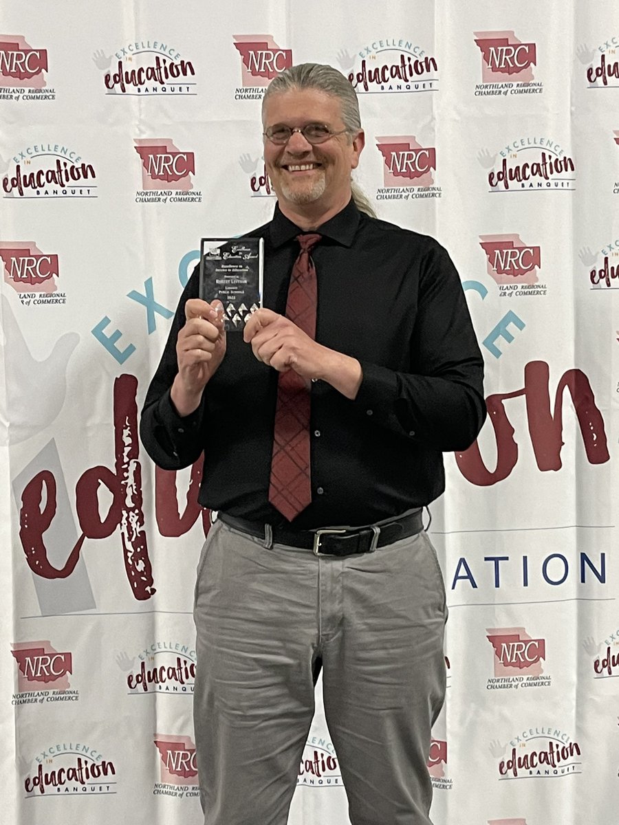 hmbuckman's tweet photo. Celebrating our awesome rockstars - so glad to share your greatness with the Northland. @ALittlesClass @rob_leytham - so blessed to have you in our @RVRoadrunner family! 🥳 #lpsleads https://t.co/WcIpYBdEGe