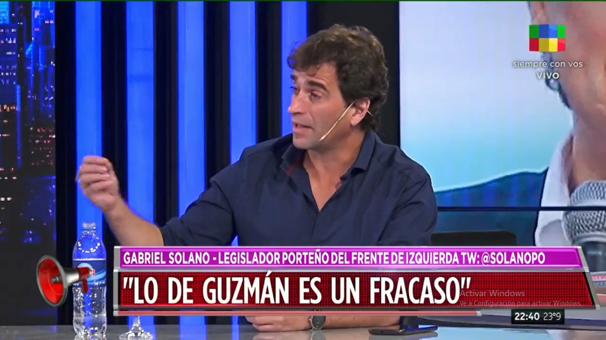FdeIzquierda's tweet photo. 📺"Lo de Guzmán es un fracaso a la vista, prometió estabilidad con el acuerdo con el FMI y hay una inflación por mes de 6, 7%." @solanopo #Martesintratable https://t.co/RTNkhCPTX1