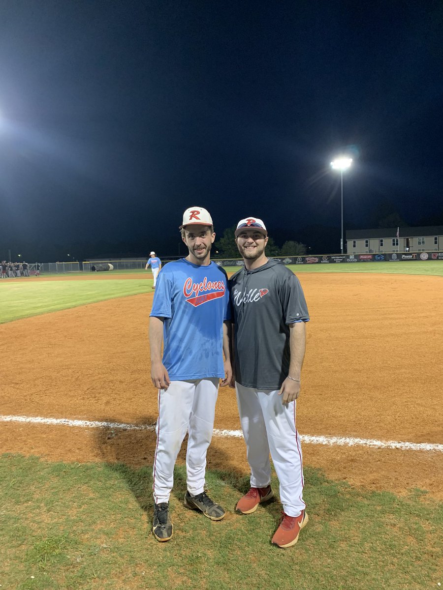 baileybutler_17's tweet photo. A no hitter is pretty special, 2 in one season is incredible. S/O to @RyanRollans on his 2nd no-no of the year @CoachKBo @PBR_Arkansas @SBLiveARK @cyclonedugout https://t.co/Cbu8yxjd4U