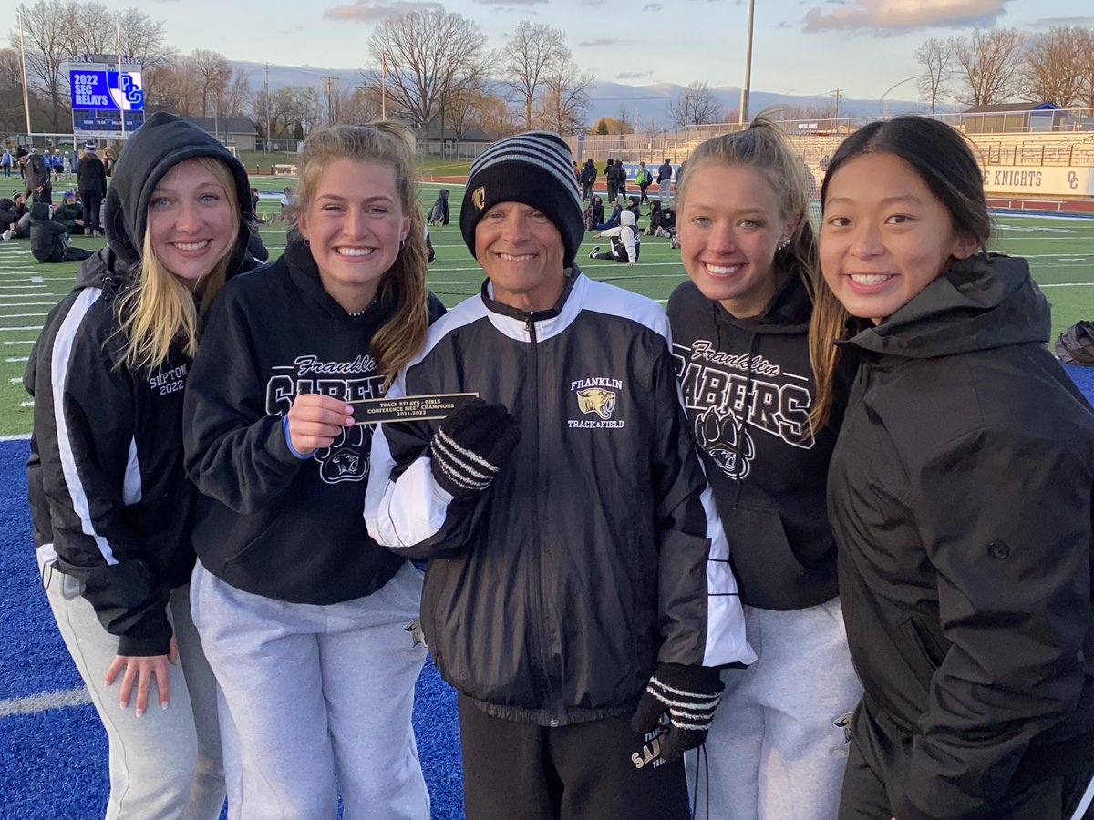 franklingirlstf's tweet photo. Our varsity girls defeated the cold and are your 2022 SEC Conference Relay Champions! Congrats to @SabersTrack2022 for also taking home the gold 🥇 @FranklinSabers #saberpride 

Results from today’s meet can be found here: https://t.co/Uhe2HKI7XZ https://t.co/67GVDSuMQG