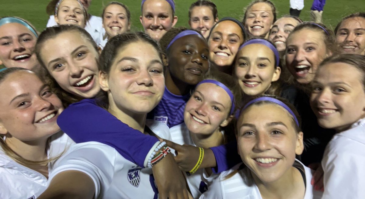 BVNWsoccer's tweet photo. BVNW defeats BVW 4-3 in overtime!!!!! Way to go Huskies!!!!!! https://t.co/xewA43iK7h