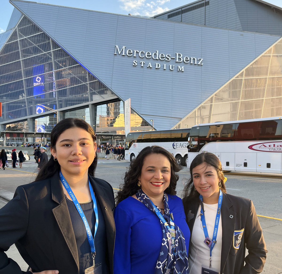 Los Fresnos High School DECA tweet media