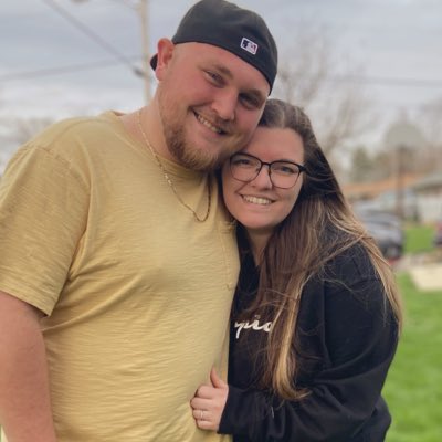 kyacsnider's tweet photo. #NewProfilePic obsessed w. this husband of mine. ❤️ https://t.co/YEZoNGQ1Xj