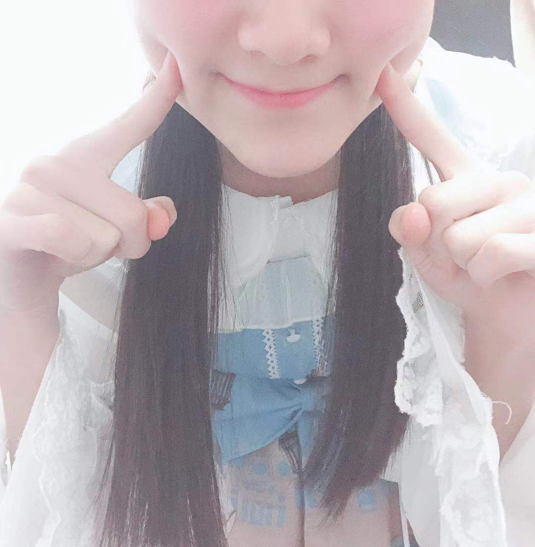 mincorn4's tweet photo. 也许你喜欢双马尾？ https://t.co/y2KV628Vvc