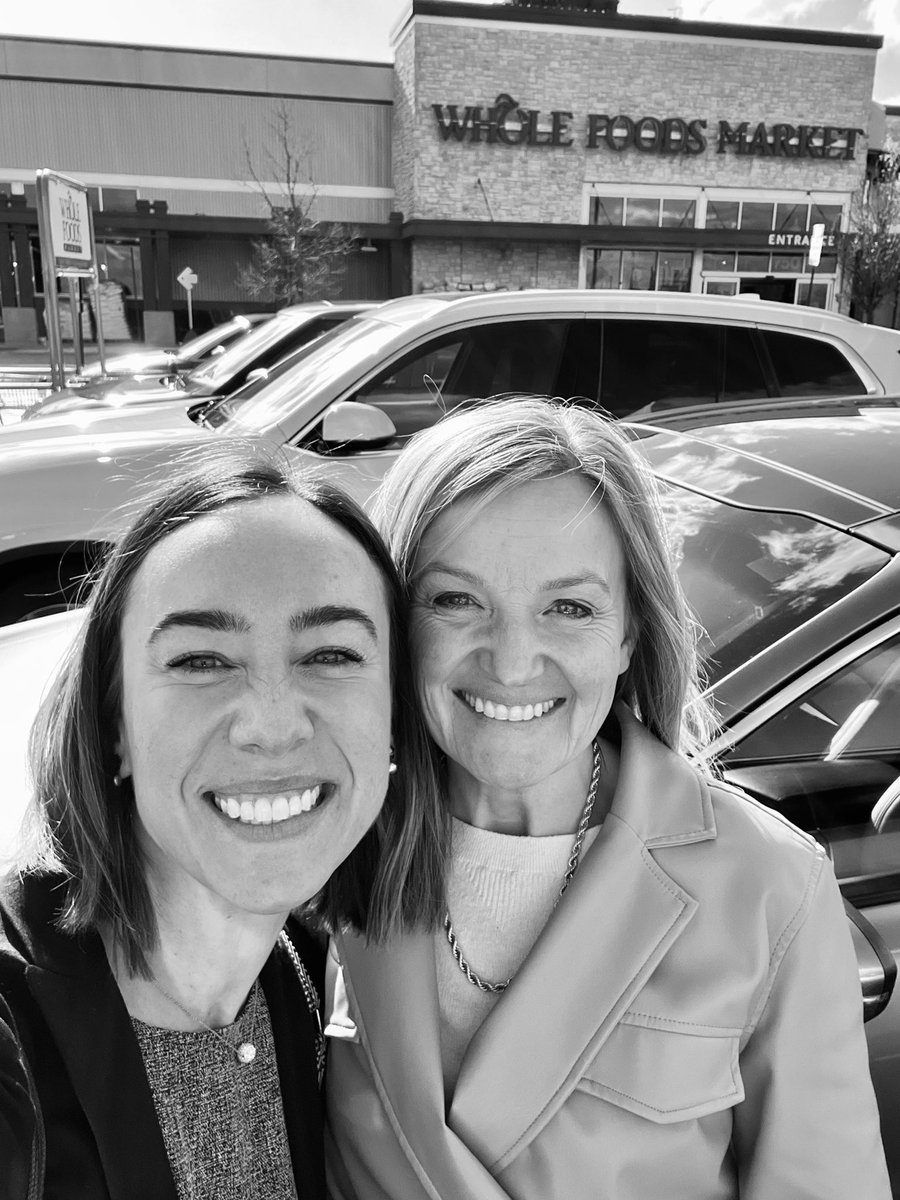 So fun running into you after work today <a href="/DanetteMeyer54/">Danette Meyer</a>! Great minds think alike!
