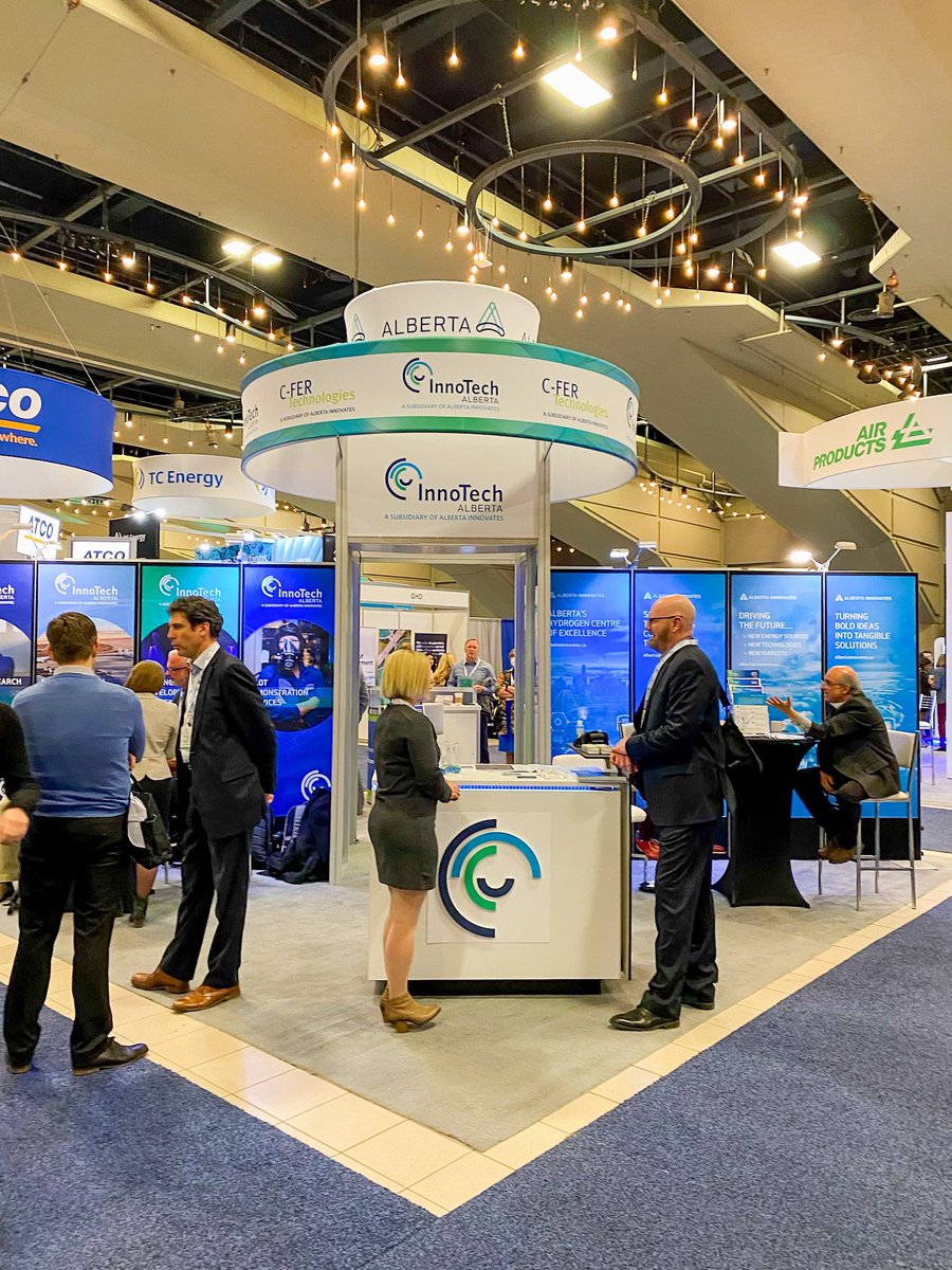 Displayco's tweet photo. The #CanadianHydrogenConvention kicked off in #Edmonton this morning. Wishing all our clients a great show at Canada’s first Hydrogen Convention! 

#Tradeshowlife #YEGevents #CHC2022 @HYDROGEN_EXPO https://t.co/YiMmJyPLX2