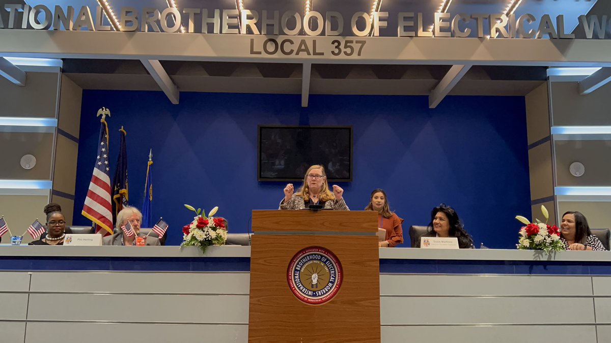 NVAFLCIO's tweet photo. .@Maggie_ULAN - A living legend addresses the #NVCOPE Conference.
Her resume (just to name a few):
✅ Former member of @Culinary226
✅ 24 years serving as a legislator
✅ Ways & Means Chair
✅ @ULAN_LV Executive Director
✅ One of the biggest labor champions in history https://t.co/nmVc3PGi28