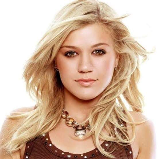 Happy Birthday Kelly Clarkson.  My best Wishes for you.  Greetings from Germany 