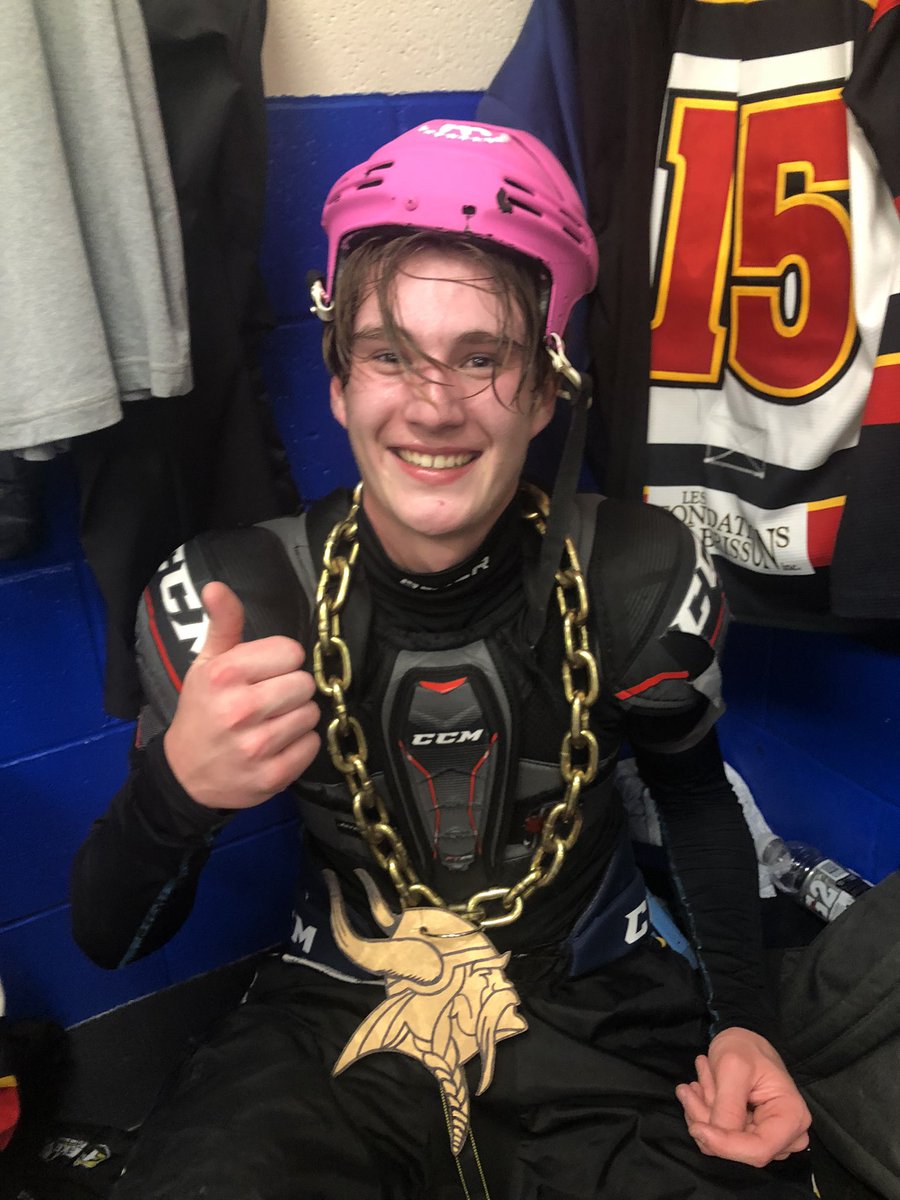 🚨VIKINGS WIN🚨 The Road Warrior series continues, this time Vikes win game 5 of the <a href="/TheEOJHL/">The EOJHL</a> Finals 4-3 in OT vs the <a href="/PerthBlueWings/">Perth Blue Wings</a> The OT hero and Viking of the game is Marco McCarthy.#vikeshockey #WeR1