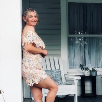_catiecat_'s tweet photo. #NewProfilePic https://t.co/8RRWdoMfaa