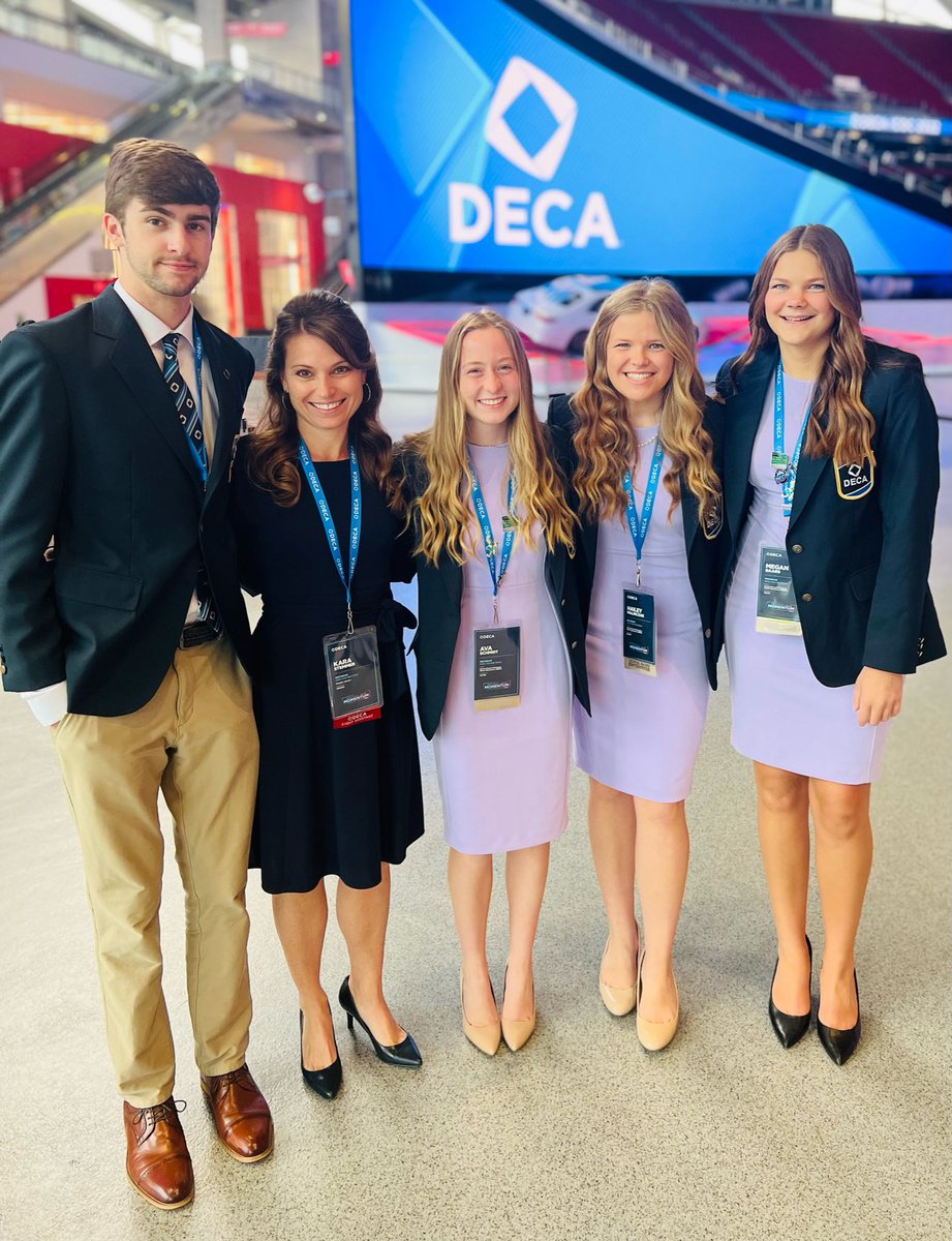 Thank you <a href="/Saline_DECA/">Saline DECA</a> &amp; <a href="/DECAInc/">DECA Inc.</a> for an amazing, memorable experience at #ICDC 2022! I am beyond grateful for the opportunity to compete with &amp; meet so many young leaders from around the world 🌎 

🏟Mercedes-Benz Stadium
📍Atlanta, Georgia