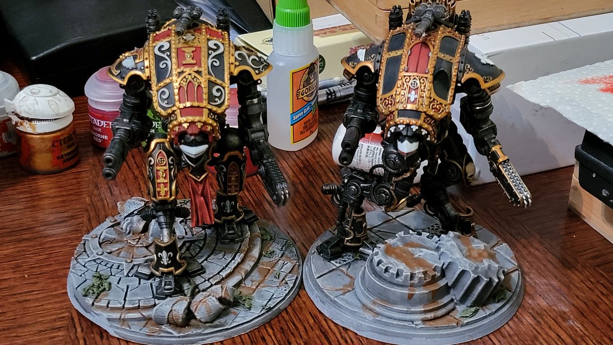 calbrown1985's tweet photo. @NornQueenAlexis Working on some custom sister of battle armigers https://t.co/QeaGQyCZ1r