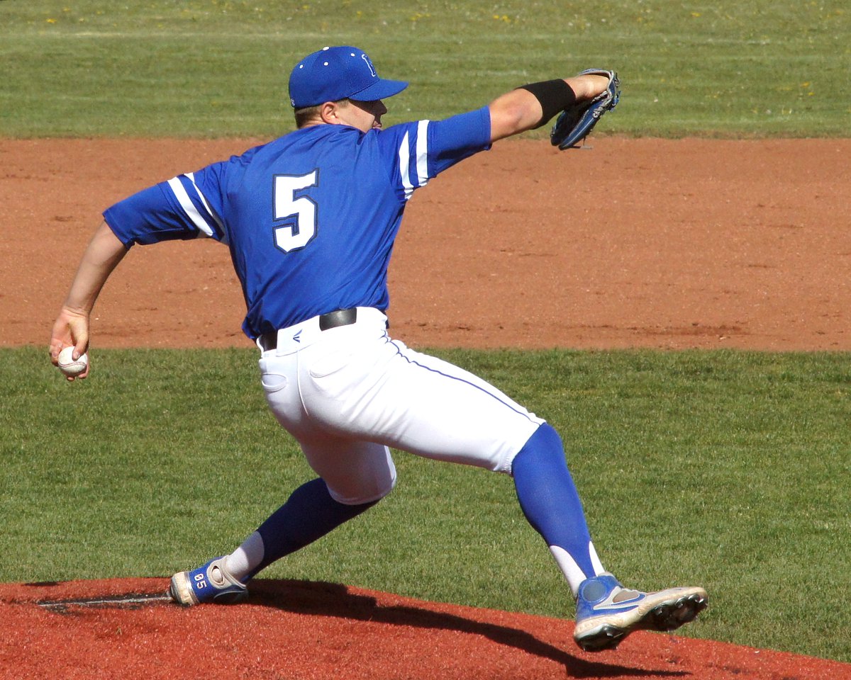RenoBikeHikers's tweet photo. @mcqbaseball @RGJpreps @NorthernNVPreps @NevadaSportsNet @krajewskijim @robbysnelling @McQAthletics @SSBaseballNV 
So..  This is what a HS "Big Show" looks like!  

A very good hitting SSHS team was handcuffed every which way.  Even the Peavine wind gods took a break and listened to the fast ball whizzing by.  

It was real and it was spectacular. 🥰 https://t.co/KALdXeYojn