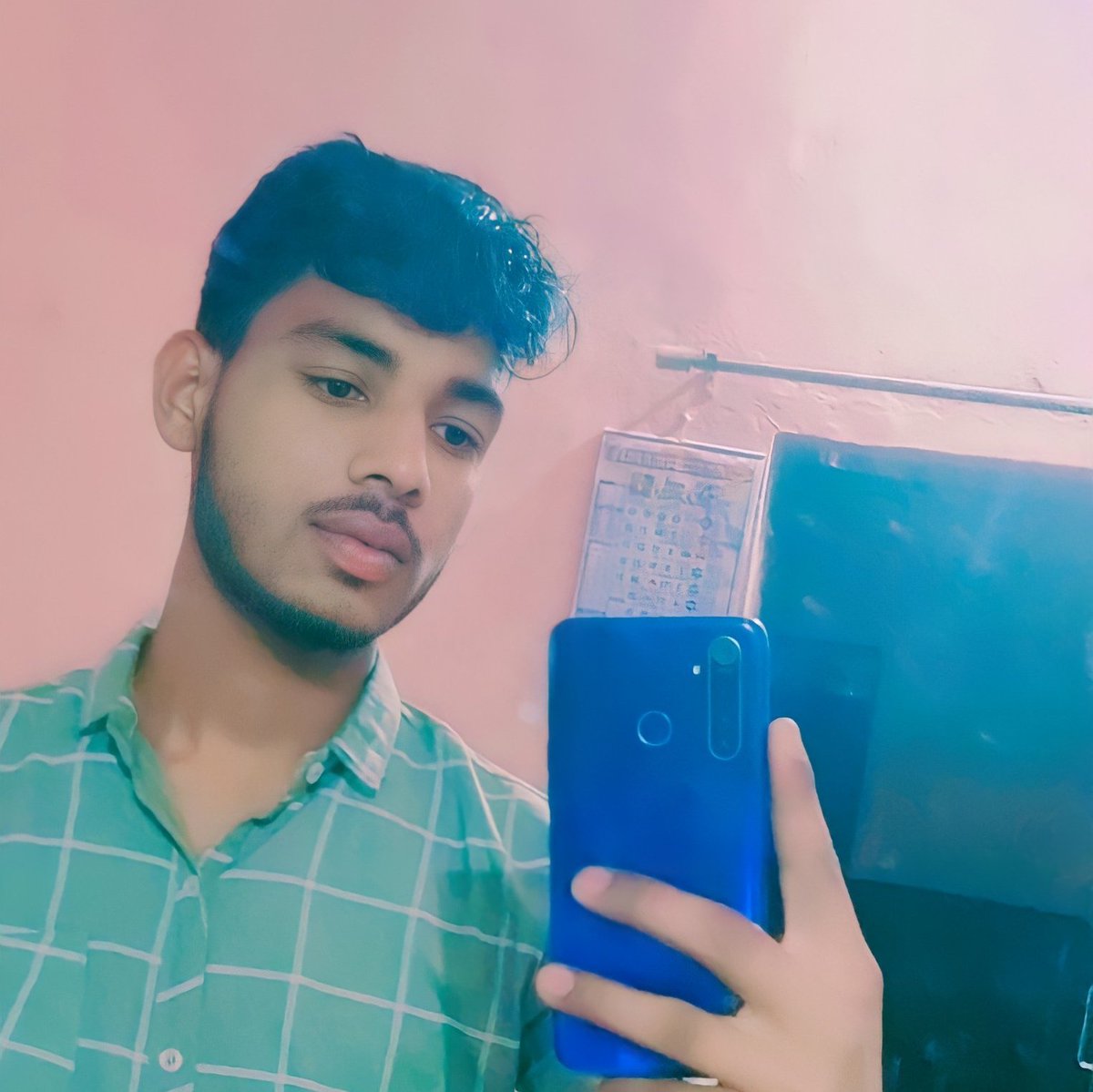 GamlngStatus's tweet photo. #NewProfilePic https://t.co/ILwIvKkVEP