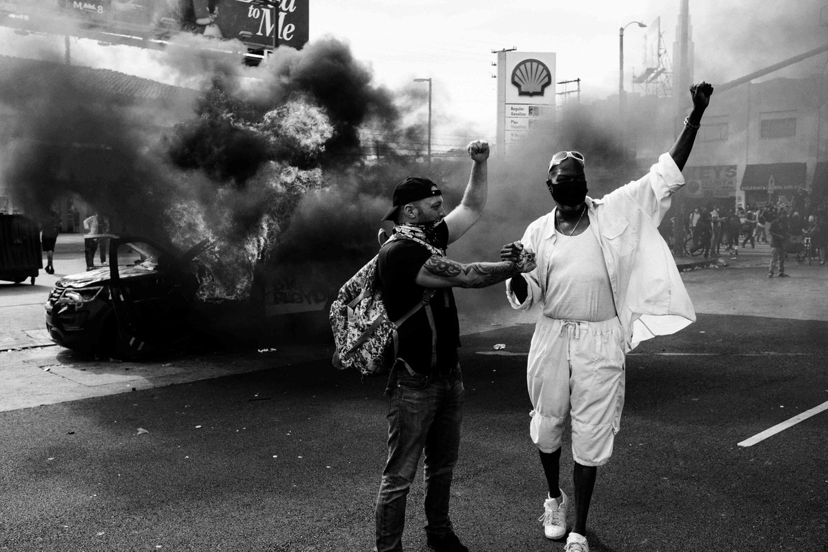 StreetWise_LA's tweet image. Just added these four images to my "2020 Los Angeles Protest Photography" collection on @opensea. This collection of black and white photos depict the protests immediately following the murder of George Floyd. 

#nftphotography #opensea #protests2020

opensea.io/collection/202…