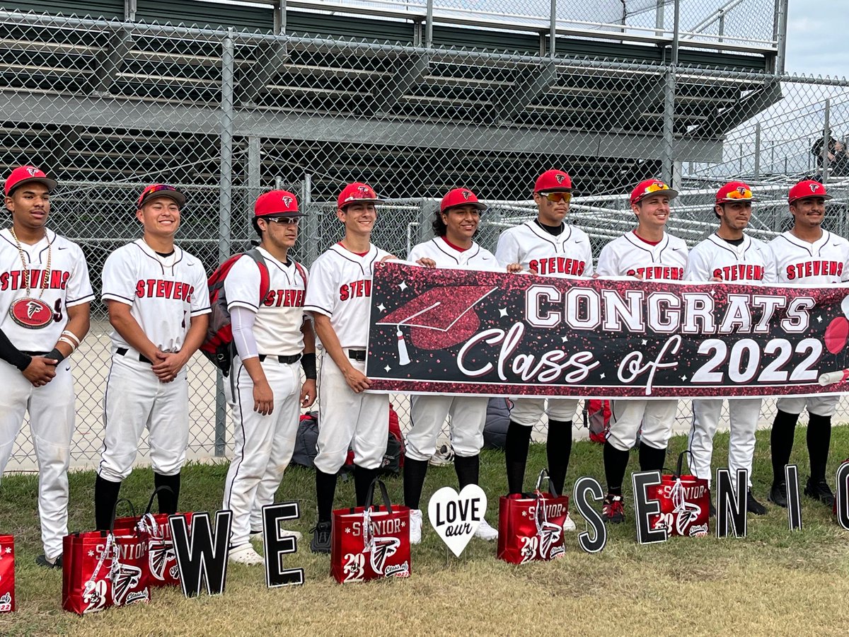 Mr. Bowtie's Texas High School Sports Machine (@mrbowtie1982) on Twitter photo Stevens senior baseball players after their win over Jay on 4/26. More on <a href="/JPSFalconBSB/">JP Stevens Baseball</a> coming soon to Youtube so subscribe!
youtube.com/buckeyesooner8…
<a href="/Coach_Moroney/">Kathleen Moroney</a> <a href="/stevens_vb/">StevensVB</a> <a href="/FalconsAth/">Stevens Athletics</a> <a href="/Coach_Inco/">Mike Inco</a> <a href="/JPS_DFB/">Stevens Falcons Football</a> <a href="/isaacbaseball13/">Isaac Lopez</a> <a href="/BigObsbl42/">BigObsbl42</a> @jordan77652898 <a href="/OwnsCristina/">Cristina Owns</a> Stevens senior baseball players after their win over Jay on 4/26. More on <a href="/JPSFalconBSB/">JP Stevens Baseball</a> coming soon to Youtube so subscribe!
youtube.com/buckeyesooner8…
<a href="/Coach_Moroney/">Kathleen Moroney</a> <a href="/stevens_vb/">StevensVB</a> <a href="/FalconsAth/">Stevens Athletics</a> <a href="/Coach_Inco/">Mike Inco</a> <a href="/JPS_DFB/">Stevens Falcons Football</a> <a href="/isaacbaseball13/">Isaac Lopez</a> <a href="/BigObsbl42/">BigObsbl42</a> @jordan77652898 <a href="/OwnsCristina/">Cristina Owns</a>