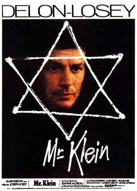 CinemaRareIN's tweet photo. Robert Klein is an art trader living a luxurious life in Paris. He is stunned when he finds out that an imposter has stolen his identity and is grabbing the cops' attention.
#MrKlein (1976, French) by #JosephLosey, now streaming on @mubiindia. https://t.co/fhw1RjtHaC