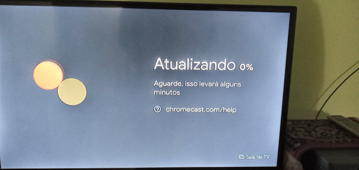 LuizAlechandre's tweet image. Coloquei  na  tomada começou  a atualizar do começo novemente, mas novamente ele cai e aí não voltou mais  #GoogleHelpMe