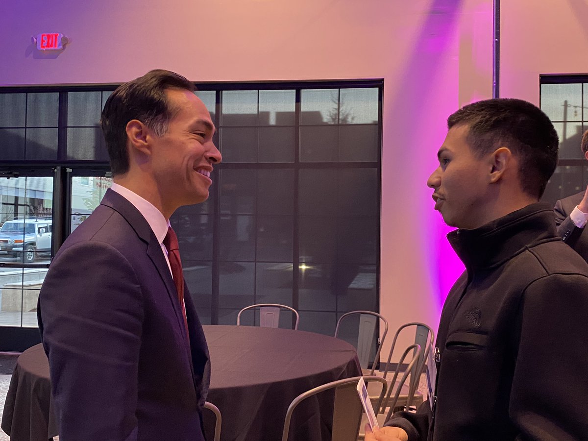 JRPMN04's tweet photo. Today I got the opportunity to meet @JulianCastro. Something about listening to a leader that looks like myself gives me a reminder of the endless possibilities that the American dream truly holds. 

Thank you @MinnPost for being such great hosts https://t.co/k9FoSIyL8l