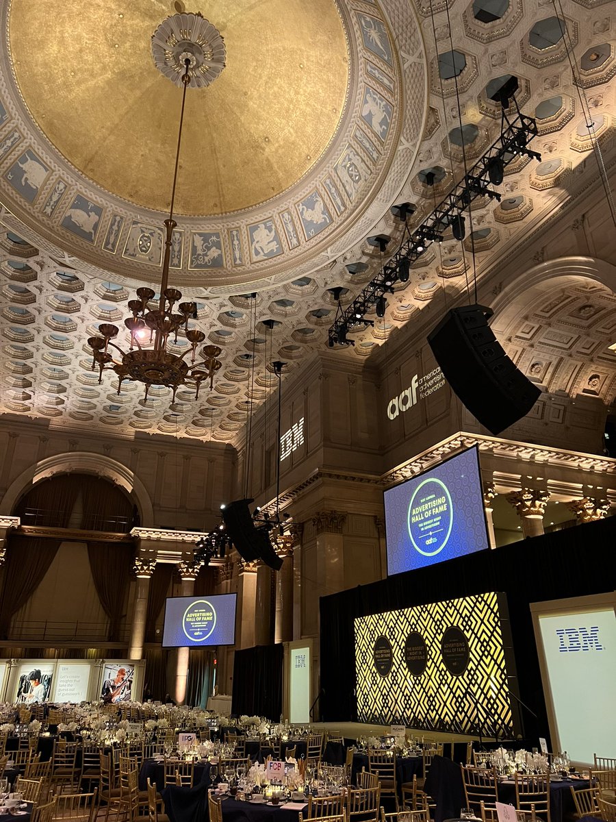ReneeDEdwards's tweet photo. Congratulations @IBM for the induction into the Advertising Hall of Fame tonight  👏🏾👏🏾👏🏾 job well done to so many #proudIBMers past &amp; present. #AHOF2022 https://t.co/dJinfhPLBW