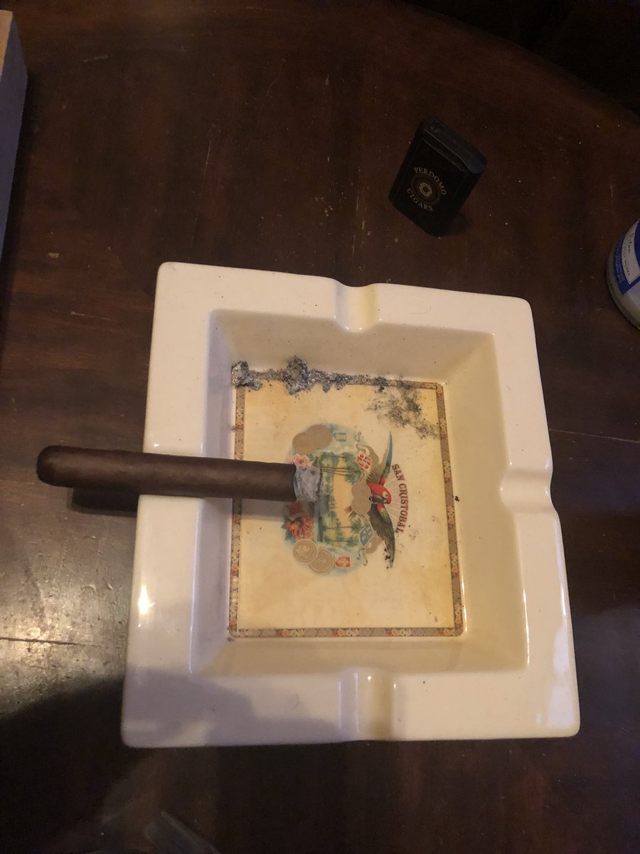 RealIowaSub's tweet image. Cigar time over here. #Domme had a date earlier. She was home by 8 with a smile on her face. All quiet here now.