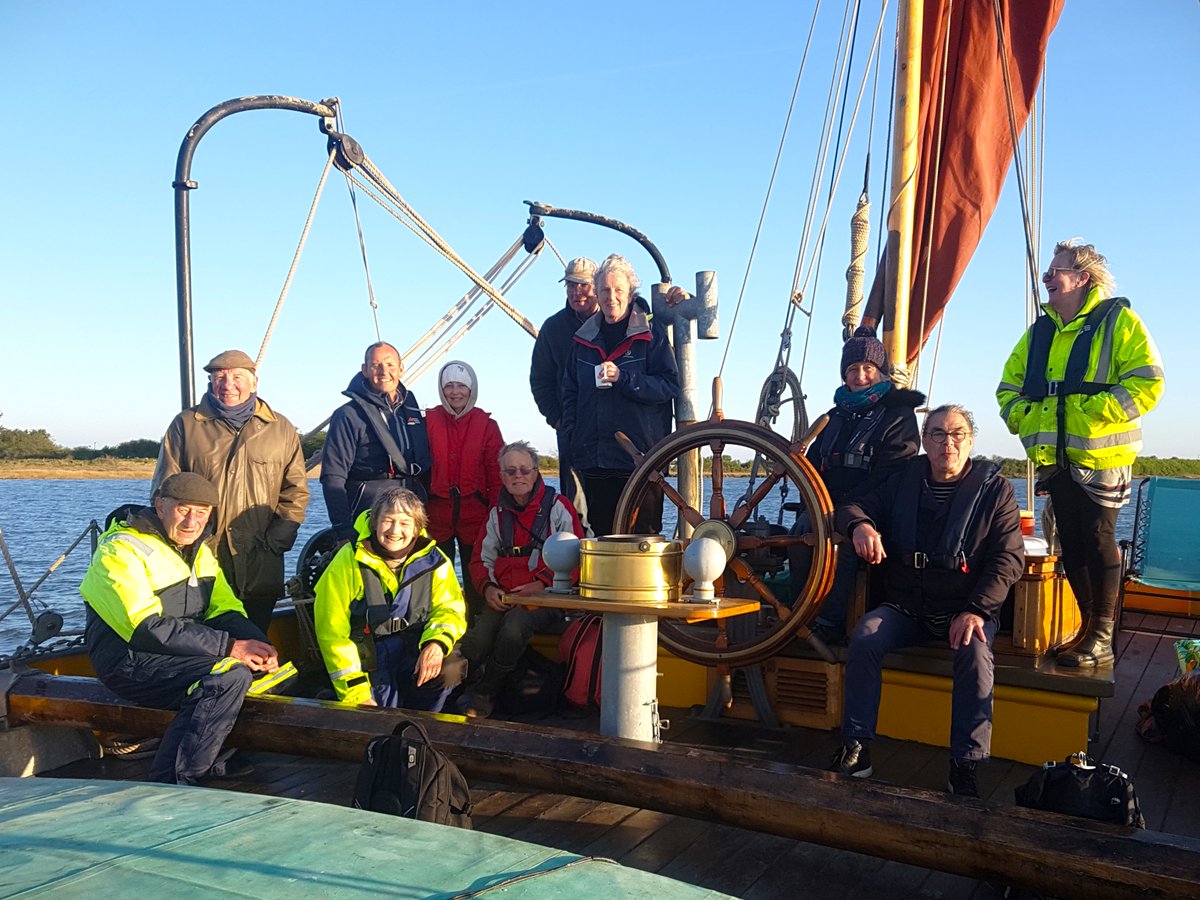 Some of our many supporters enjoyed a great day sailing Blue Mermaid on Sunday. We value every contribution to Sea-Change Sailing Trust. It all helps to make residential voyages for young people and vulnerable adults more affordable. Thank you to all ! 😊
#seachangesailingtrust