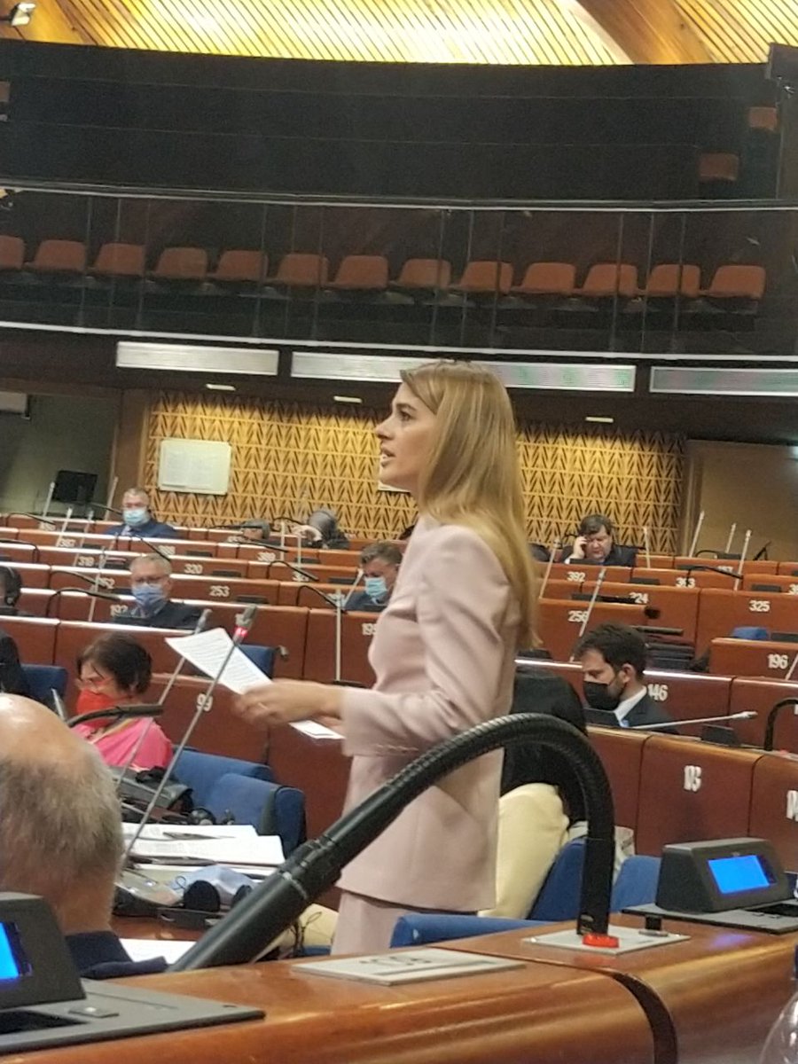 JDetemmerman's tweet photo. Dans l'hémicycle de @PACE_News @LarysaBilozir témoigne des crimes de guerre: destructions, meurtres, viols... même les enfants ne sont pas épargnés. Allons-nous continuer à parler ou agir? #weapons #noflightzone @UkraineStand https://t.co/ifWaQUlL5o