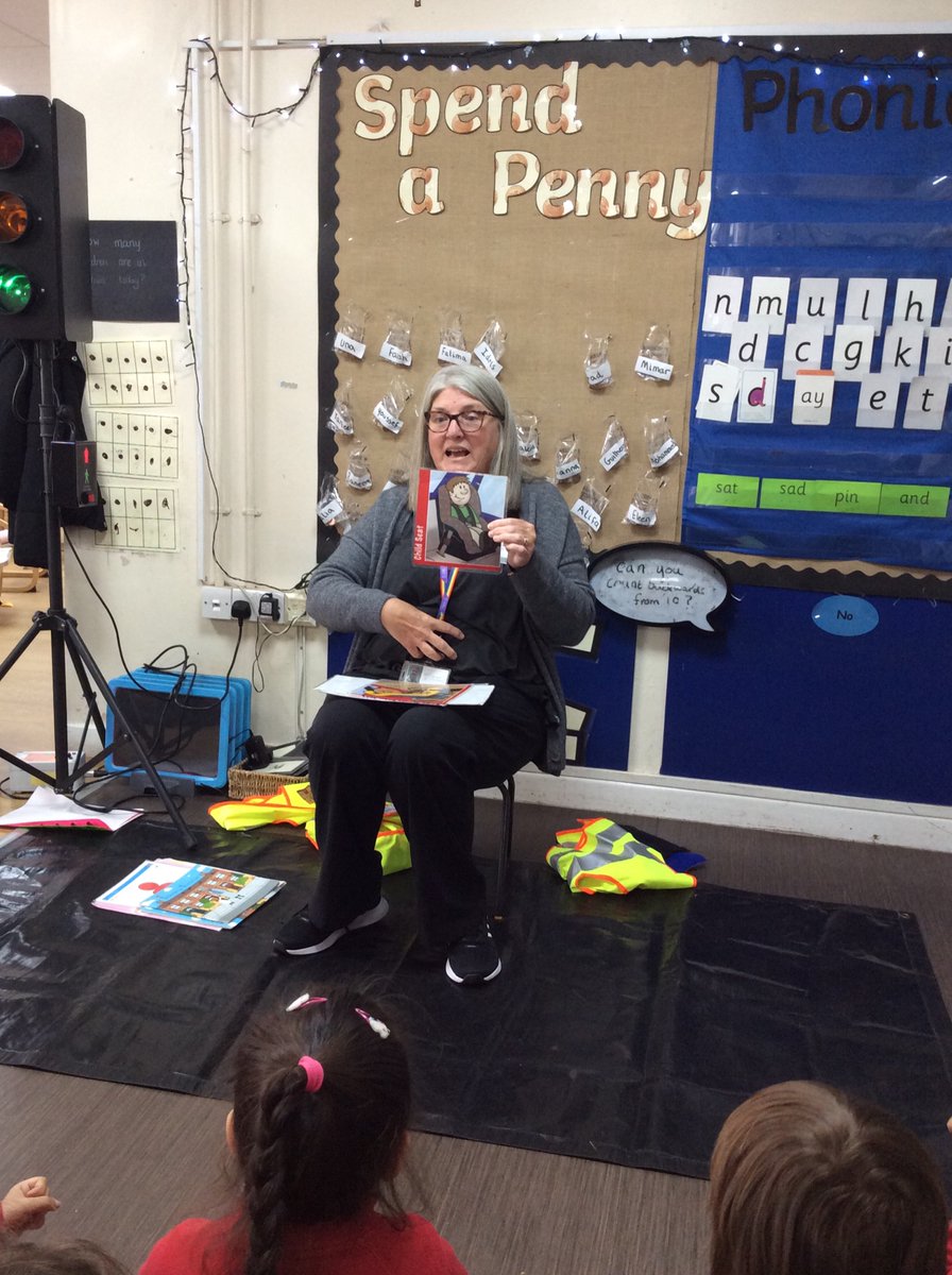 Mrs Karkoszka tweet media