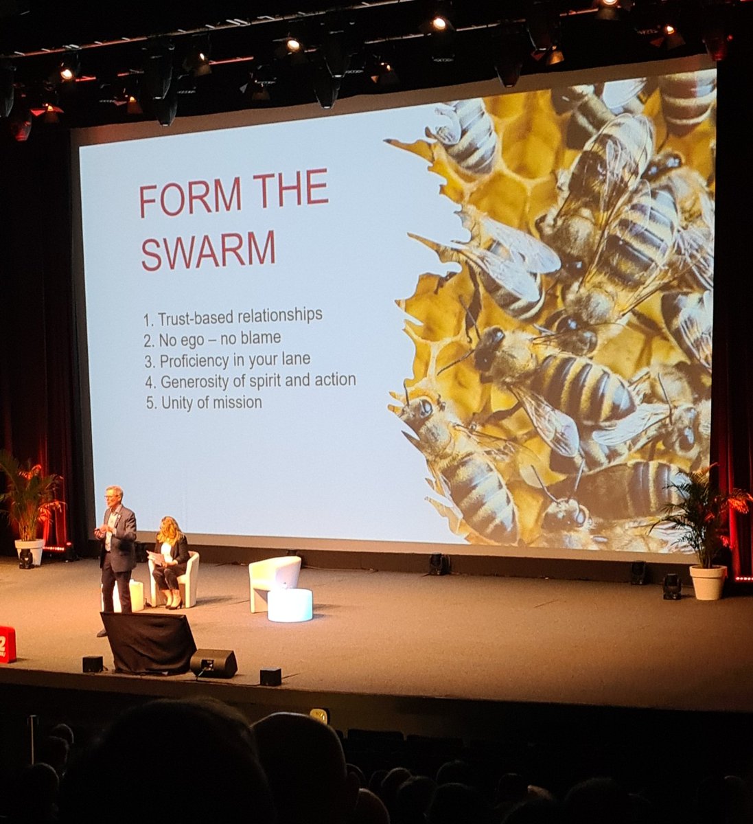 SNSPP_PATS's tweet photo. 🔴 La communication de crise est au cœur du mécanisme de résilience post-crise. #eena2022 

@NexSIS18_112 @SecCivileFrance @Beauvau_Alerte https://t.co/ve2dPhMS9T