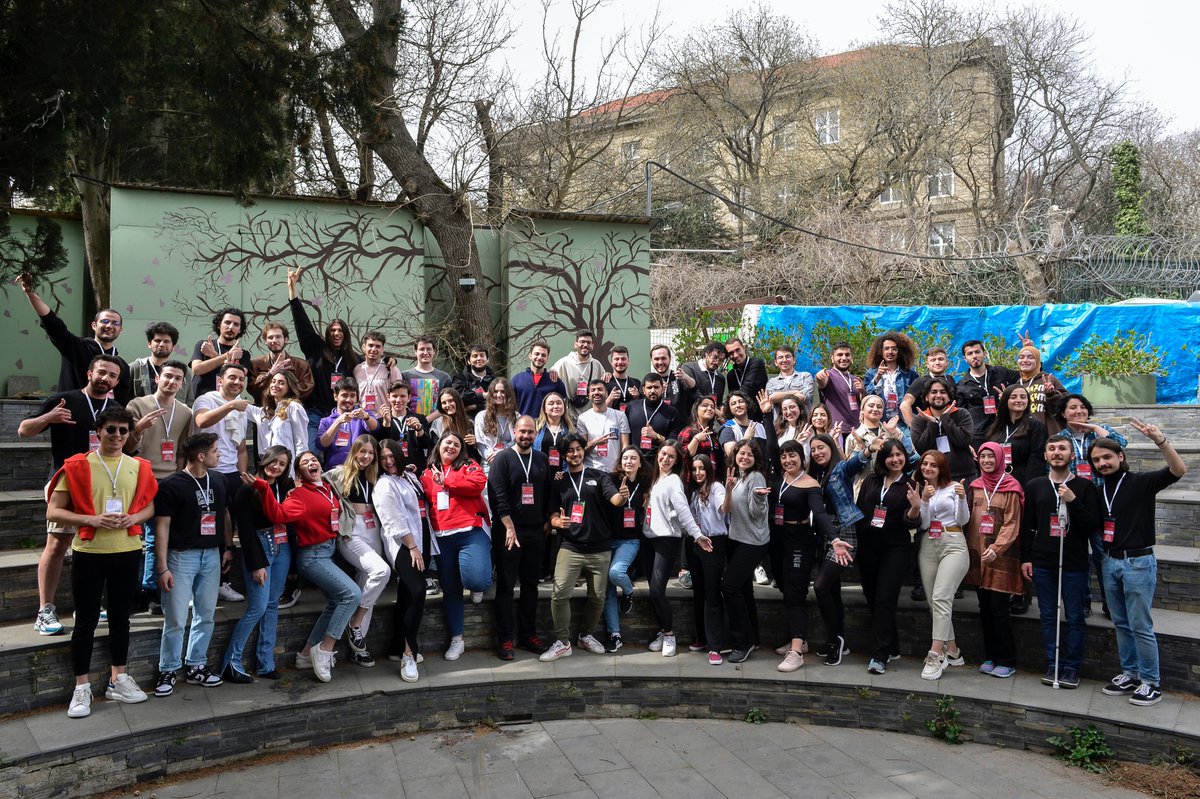 girvak's tweet photo. Geçtiğimiz günlerde 3. FellowUp'ımızı çeşitli etkinliklerle gerçekleştirdik.
Gelecek FellowUp'larda görüşmek dileğiyle; tüm fellow'larımıza ve çok değerli katılımcılarımıza teşekkür ediyoruz. ❤️
#FELLOW #Fellowship #fellowUp https://t.co/WGCPTjXber