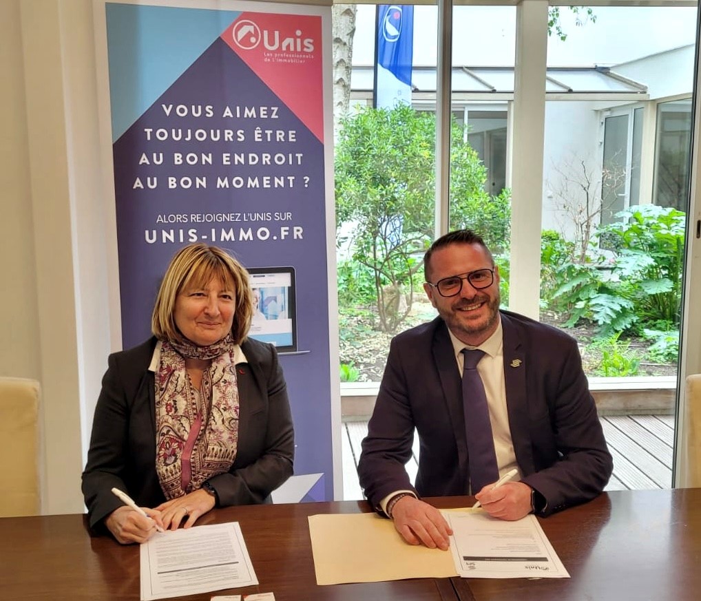 [Signature Convention de Partenariat]
Nous sommes ravis de vous annoncer le renouvellement de notre partenariat avec UNIS - Les professionnels de l'Immobilier 🤝

#partenariat #signature #septeo #septeoadb #unis #immobilier  #logiciels #gestionlocative #syndic #customerlover