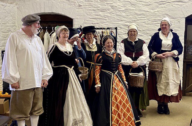 RAGriggsauthor's tweet image. What a line up! Had a fantastic day introducing my alter ego to a lovely group at Buckland Abbey @NTSouthWest yesterday and caught up with friends in the very talented Tudor Costume Group there #tudor #costumehistory #historyinterpreter #fashionhistory
