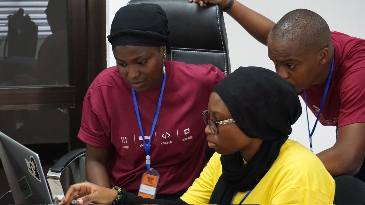 PyLadiesGhana's tweet image. "Volunteers don't get paid, not because they're worthless, but because they're are priceless." - Sherry Anderson.
A big shout out to all our volunteers in our community, know that you are indeed priceless!
#PyLadiesGhana