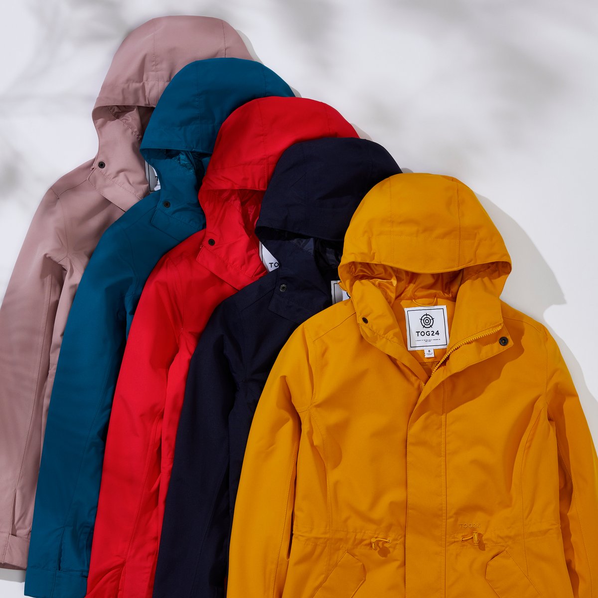 It's #WINITWEDNESDAY - follow us &amp; RT this tweet to enter our #giveaway! One lucky tweeter will win our women's STUTTON waterproof jacket in the colour of their choice. UK only - ends 17/05 at 11.59pm. T&amp;Cs apply, subject to availability #GiveawayUK #TOG24