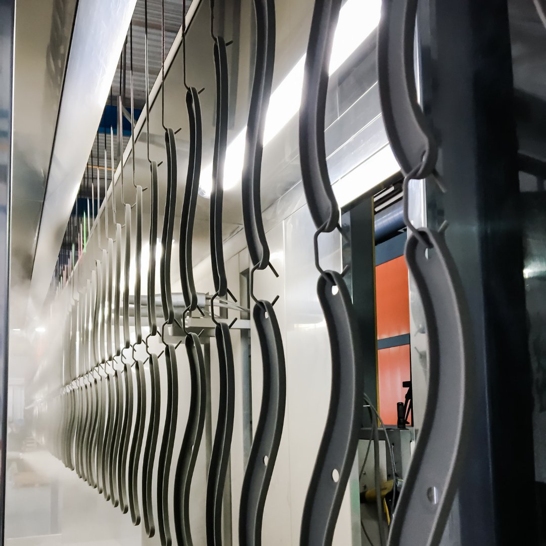 RMMetalFinish's tweet photo. By now you would have heard that #PowderCoating is better than #LiquidCoating - especially in the #AutomotiveIndustry.
We offer high-quality services due to our many years of experience https://t.co/NXJNSFFzO1
#SUBCON #CVShow #MIM #SMMT #EngineeringHour #WorcestershireHour https://t.co/jSqKnBxy6A