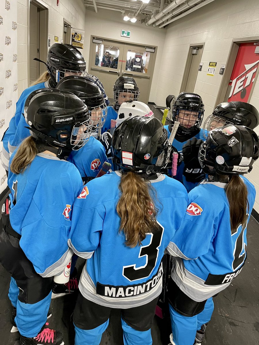 pamtastic13's tweet photo. For those of you who want to know how you can support women’s &amp; girl’s hockey in Cape Breton, check out @CBBlizzard! @CBU_W_Hockey @ChristinaLamey @hockeyville @HockeyNS @HockeyNSFemale @CBRMGov https://t.co/2fXuzATvFO