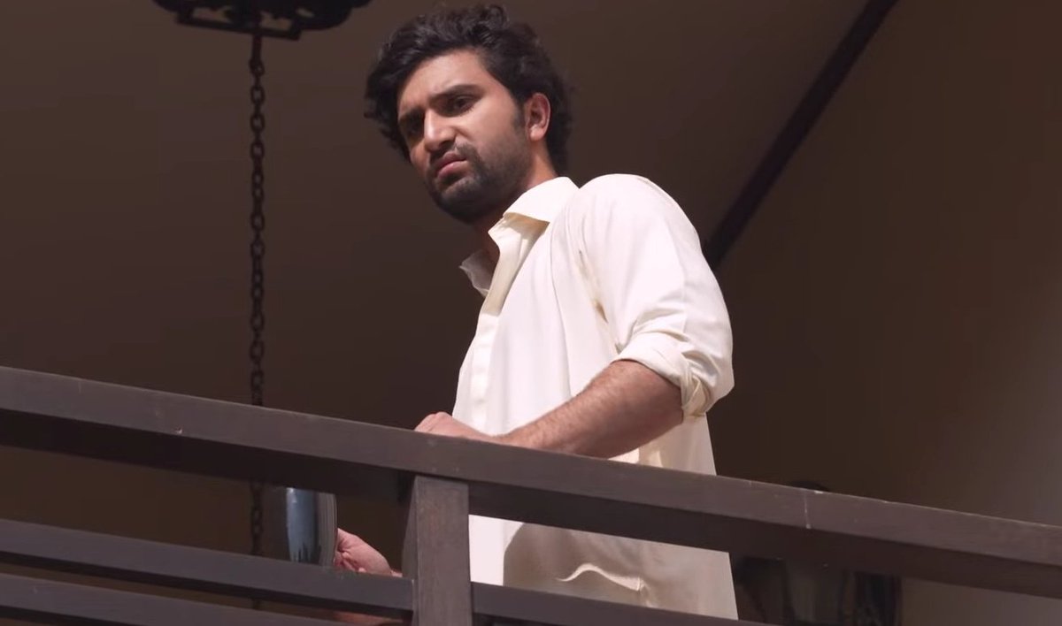 bushrafaraz1's tweet photo. Emotions portrayed by Ahad Raza Mir. He deserve the appreciation... Best actor forever..
@ahadrazamir #AhadRazaMir #HumTum https://t.co/84LAw3PzmZ