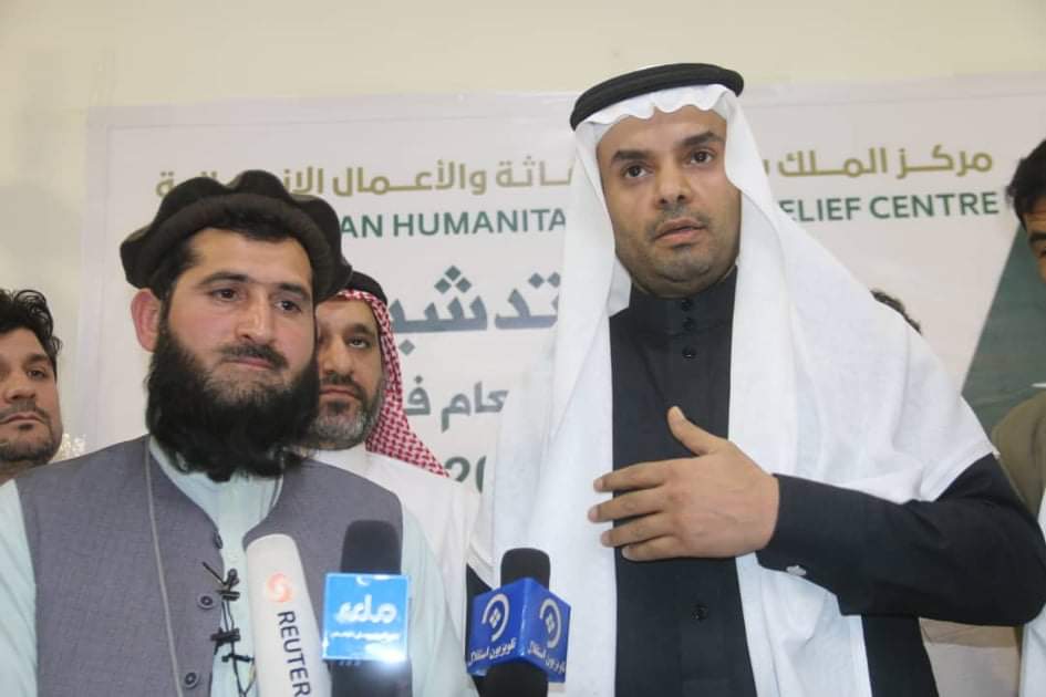 TWOAO1's tweet photo. Tawhid Welfare Organisation For Afghanistan's Orphans has so far 1150 food packages distributed in Kabul. We will distribute 18600 food packages across Afghanistan's 7 districts for the orphans, widows, poor people by KING SALMAN HUMANITARIAN AID &amp; RELIEF CENTER. 
Dated 25/4/22. https://t.co/jvvKA2vnuN