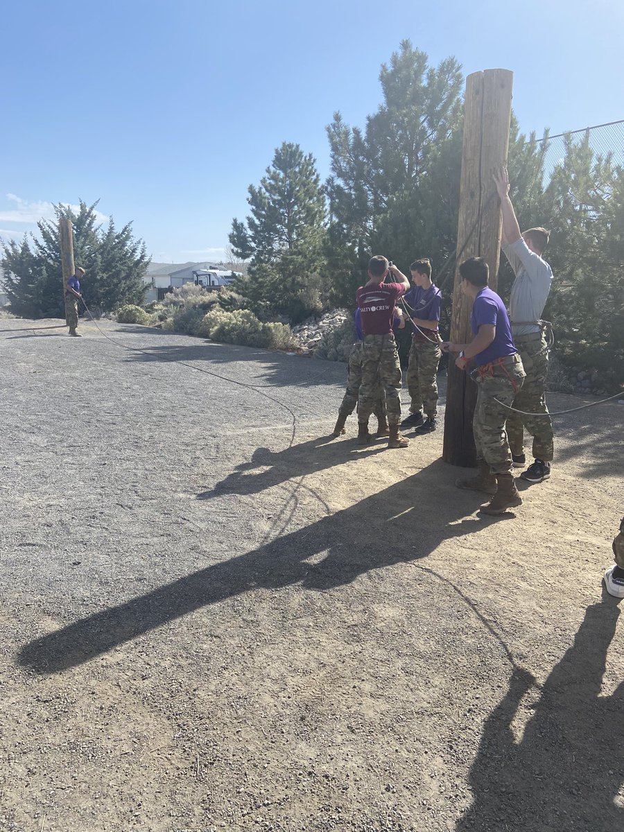 USAREC_DCG_OPS's tweet photo. Incredible opportunity to meet the JROTC Students of the Silver State Brigade (Reno, NV).  Their training today?  Setting up a rope bridge!  WOW!  WINNING MATTERS!#ArmyServiceWeek @usarec @USAREC_CG @PaulFunk2 https://t.co/fbIKWZH6B0