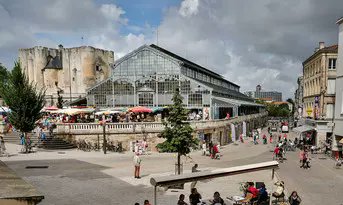 #Niort Quel sera le plus beau marché de France cette année 🤔 ? 
Niort bien sûr 😀 A vous de voter ! Partagez ce lien sans modération 😉 ! votreplusbeaumarche.fr